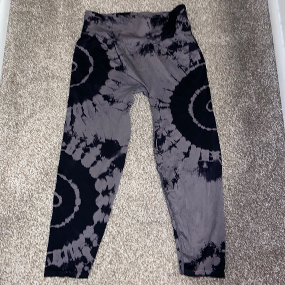 PINK workout leggings